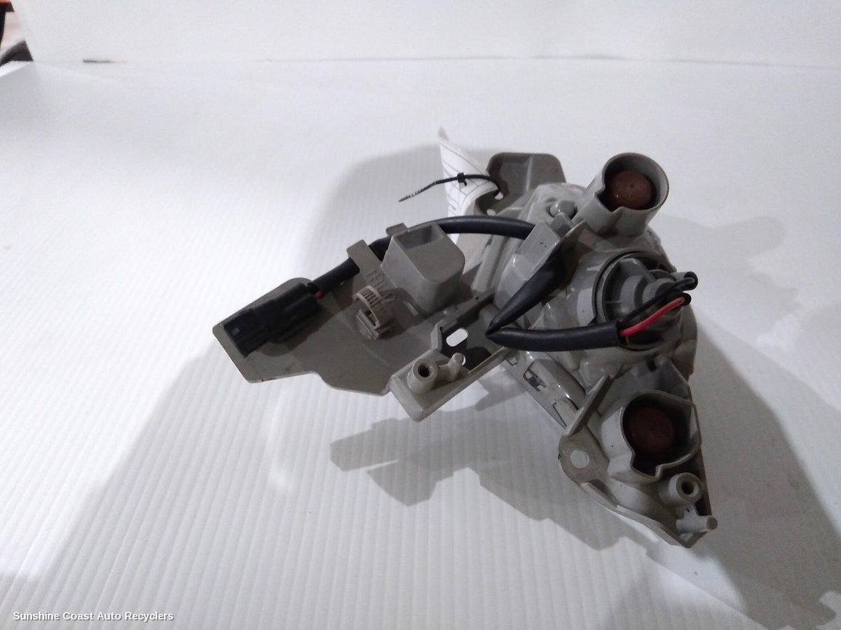 2018-2026 Mazda Cx3 Right Indicator Fog Side
