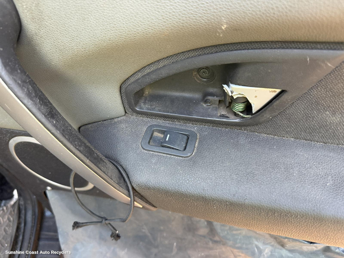 2004-2014 Ford Territory Pwr Dr Wind Switch