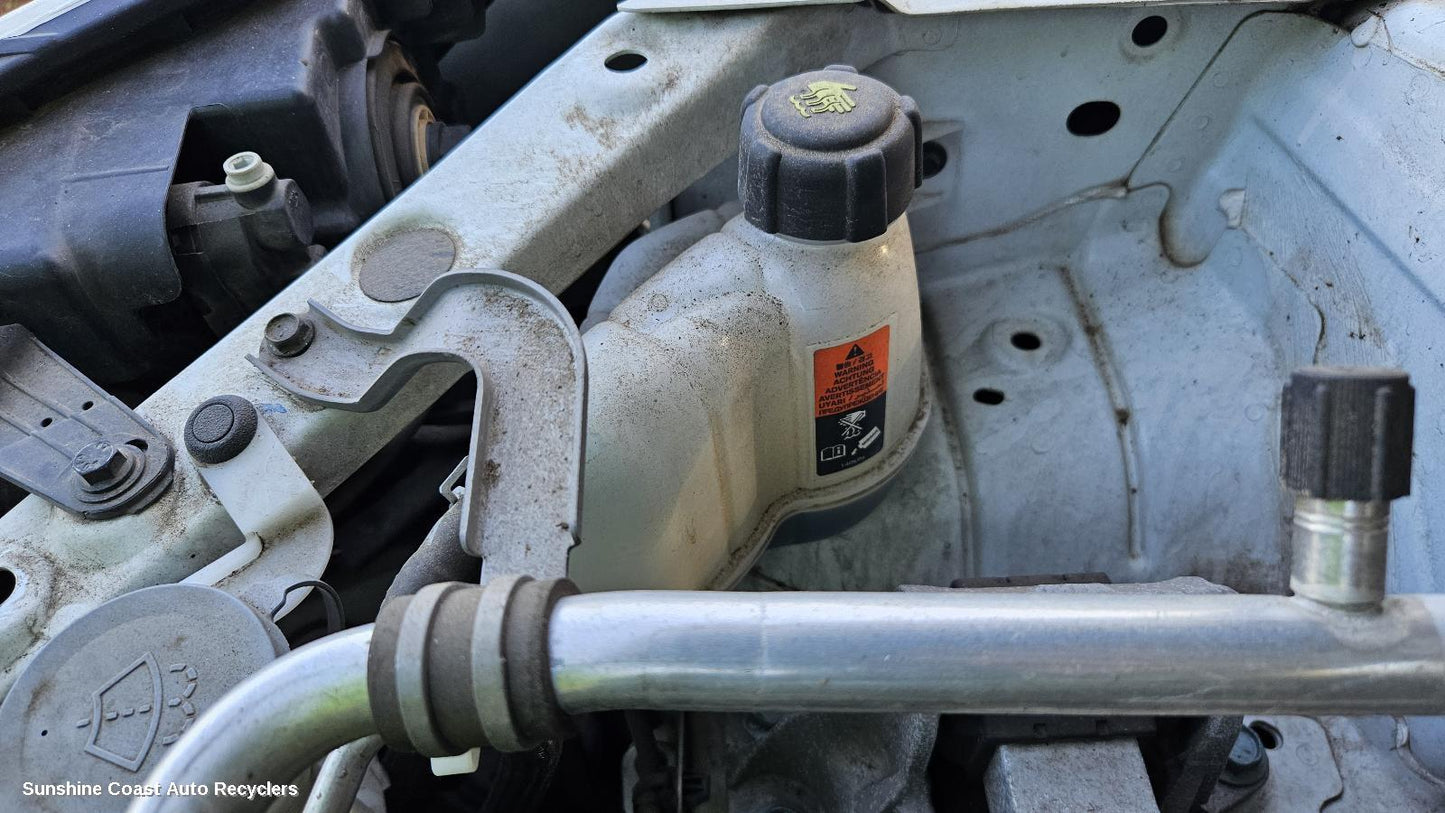 2013-2021 Nissan Qashqai Overflow Bottle