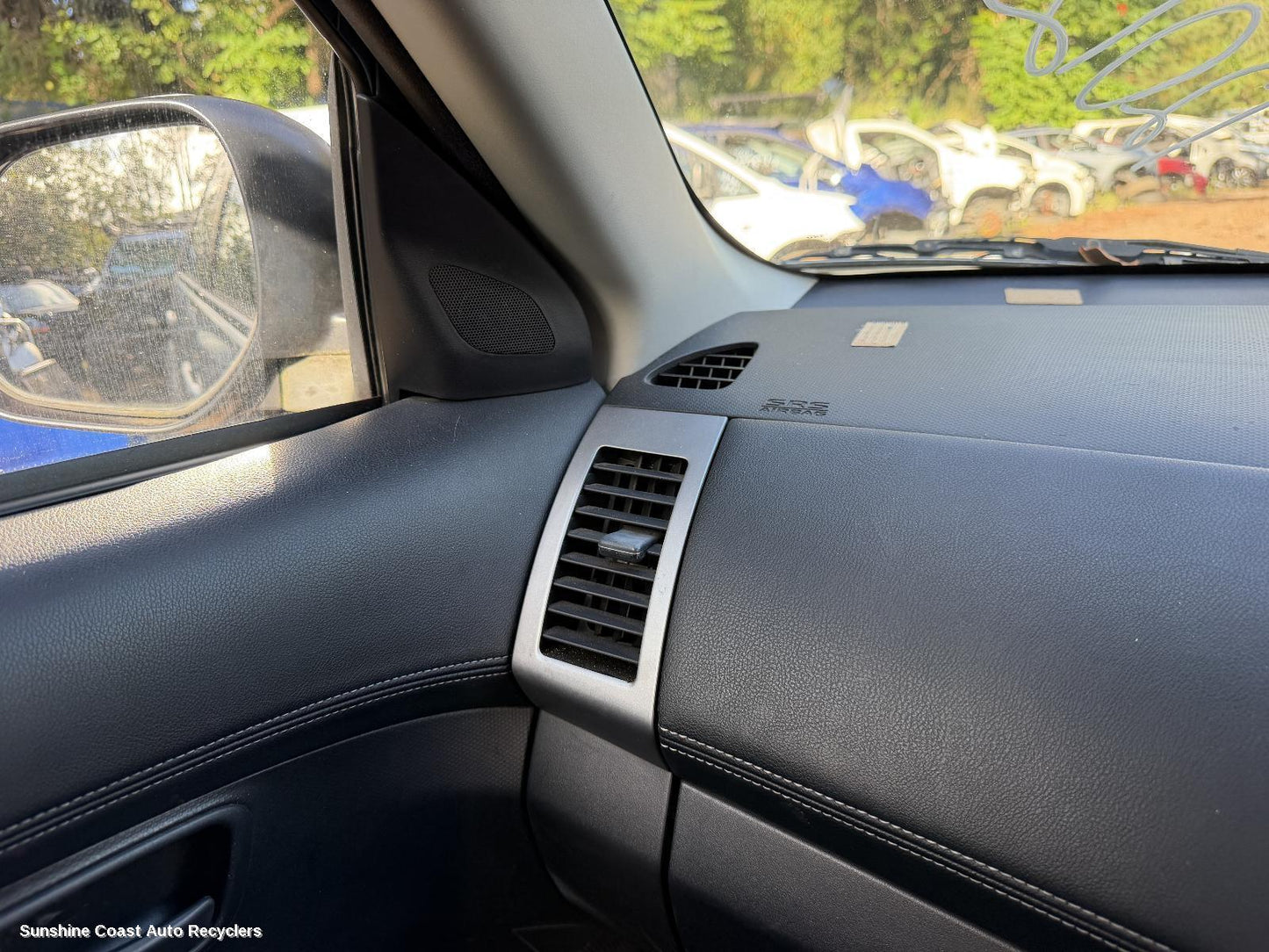 2009-2012 Mitsubishi Outlander Misc