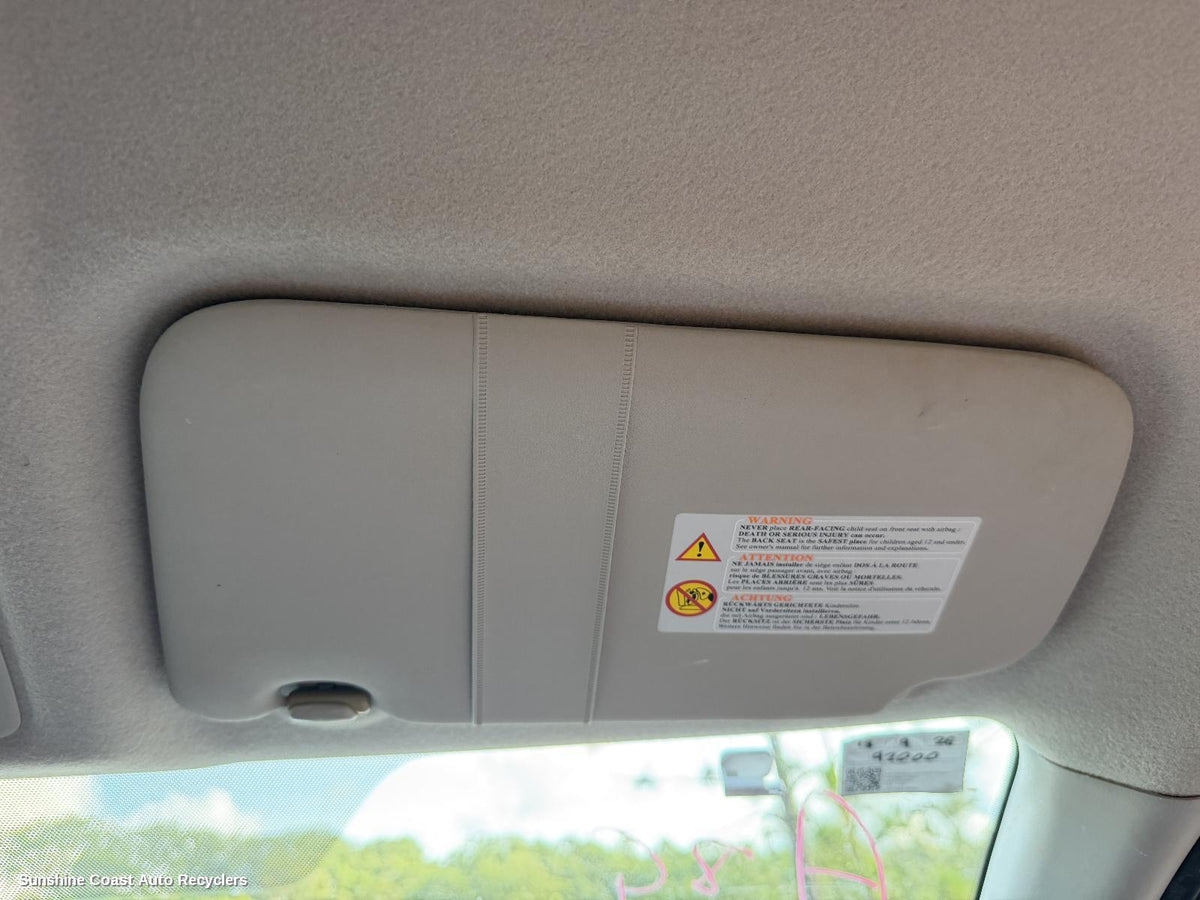 2013-2016 Nissan Pulsar Sunvisor