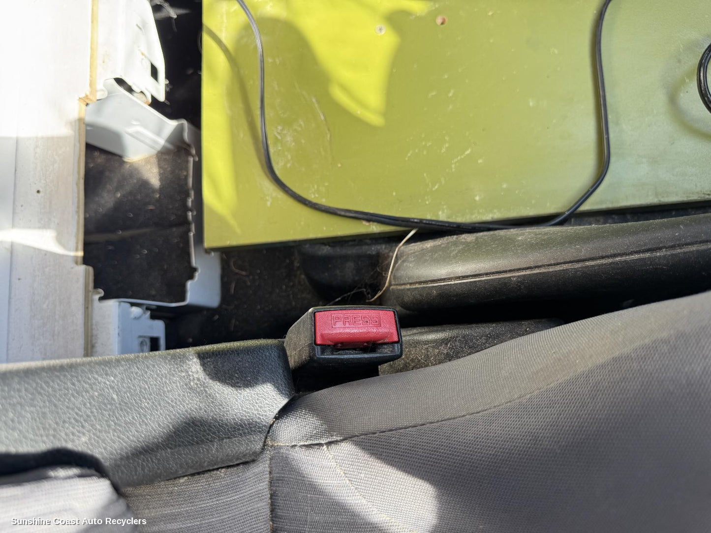 2013 Peugeot Partner Seatbelt Stalk