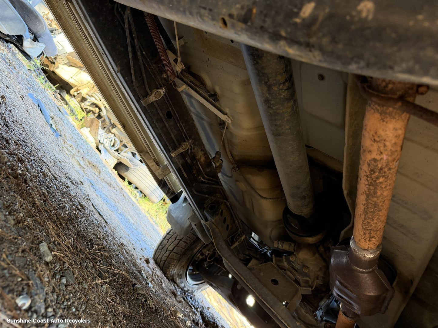 2007-2012 Mitsubishi Triton Rear Drive Shaft
