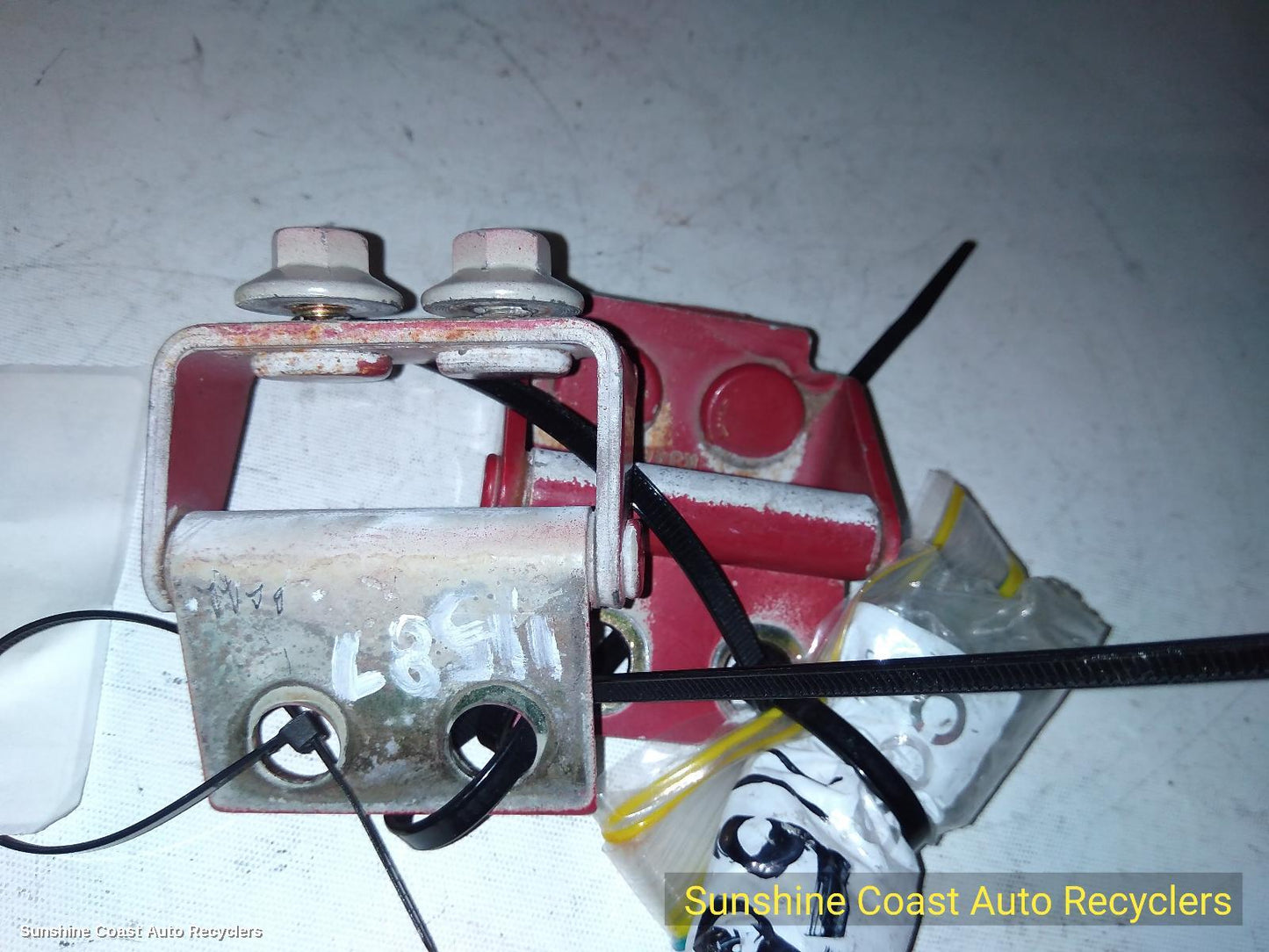 2004 Kia Rio Bootlid Tgate Hinge