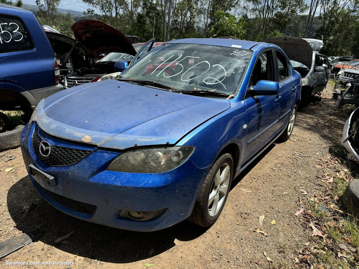 2003-2009 Mazda 3 Right Guard