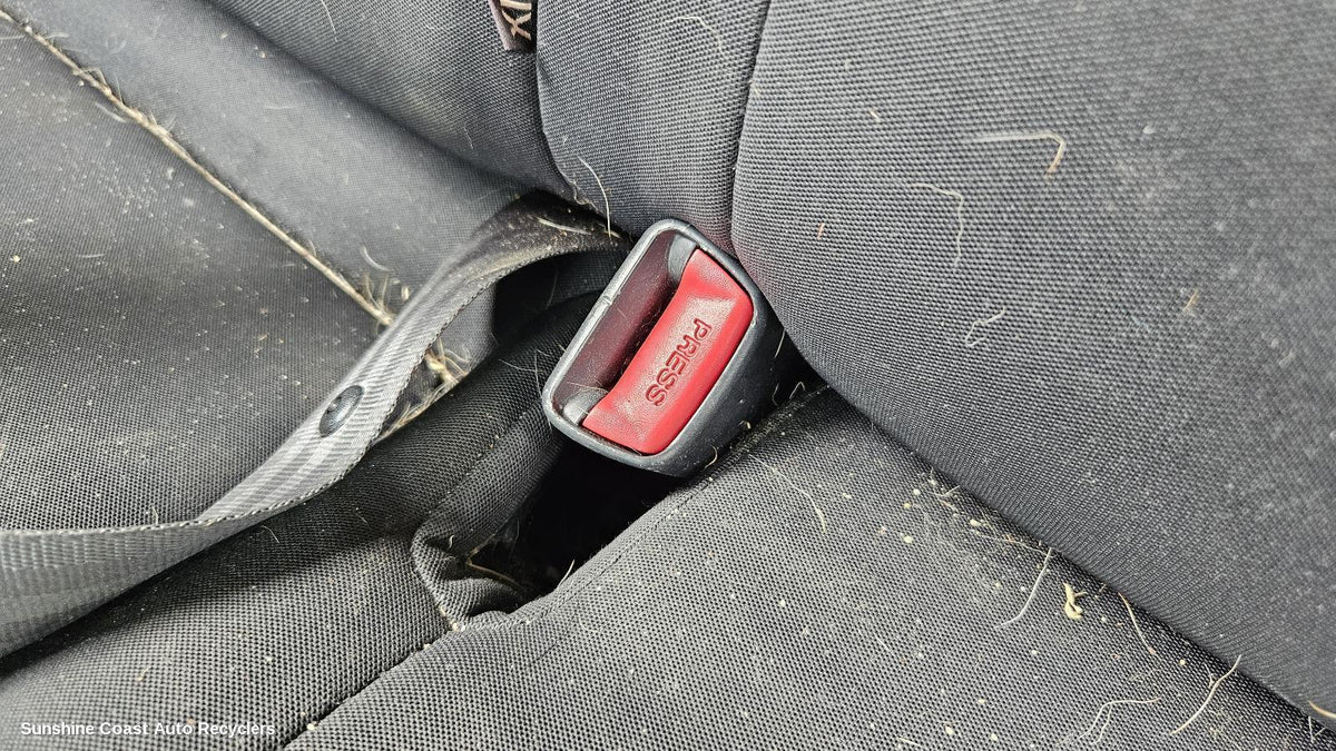 2007-2012 Hyundai I30 Seatbelt Stalk