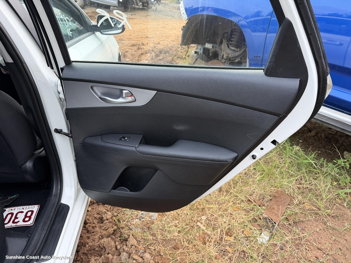 2018-2024 Kia Cerato Pwr Dr Wind Switch