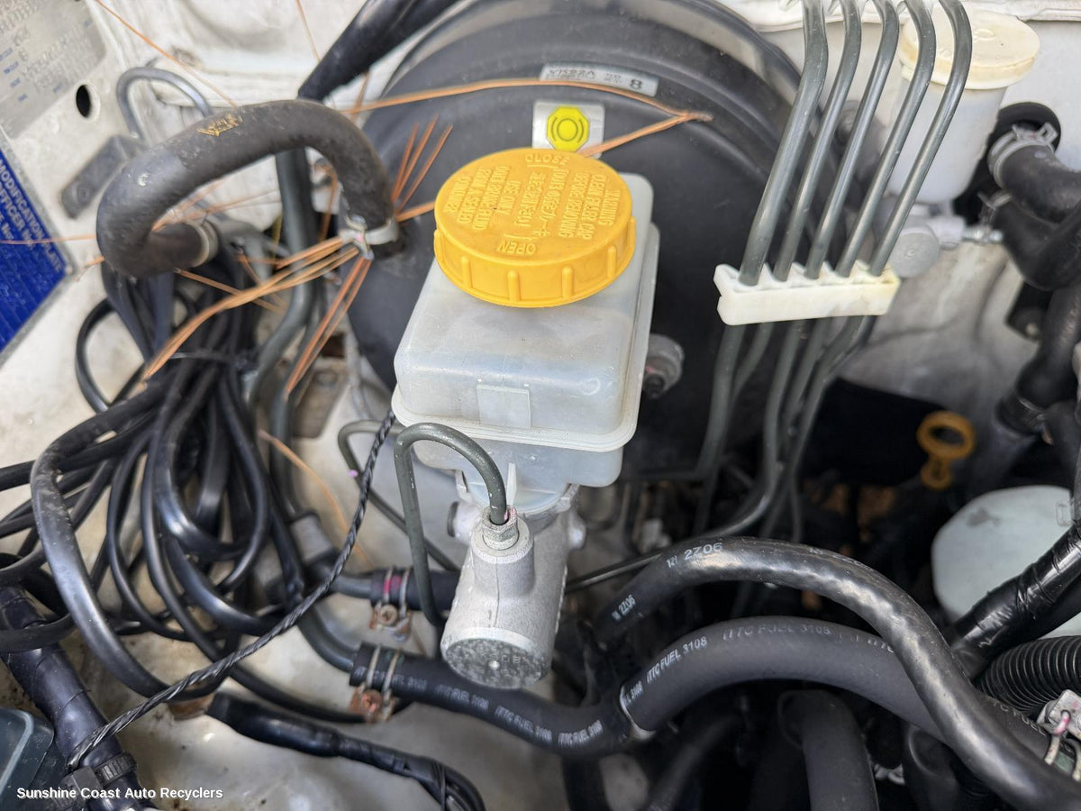 1997-2015 Nissan Navara Master Cylinder