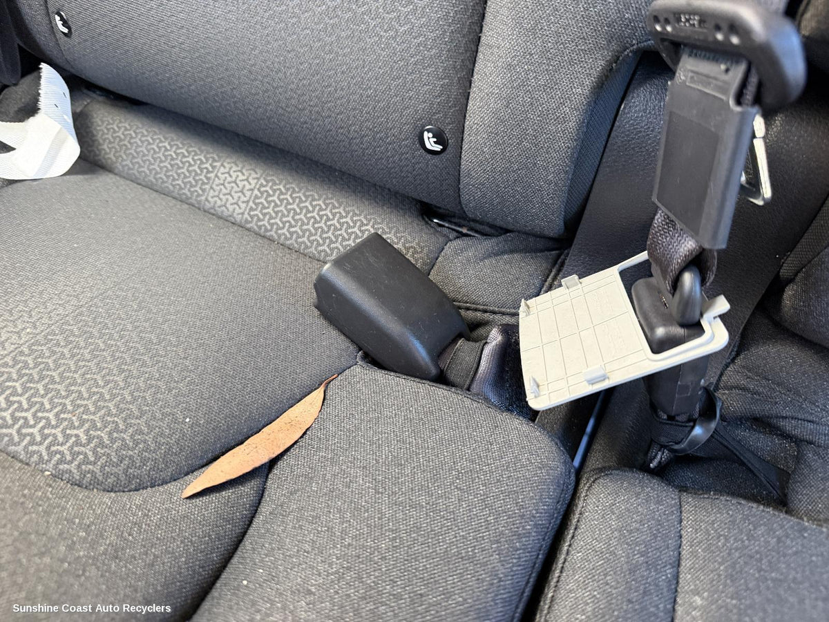 2020-2026 Kia Carnival/grand Carnival Seatbelt Stalk