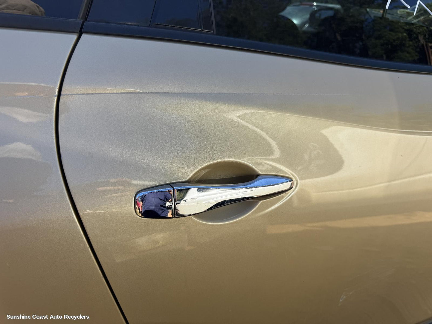 2014 Nissan Pathfinder Door Handle