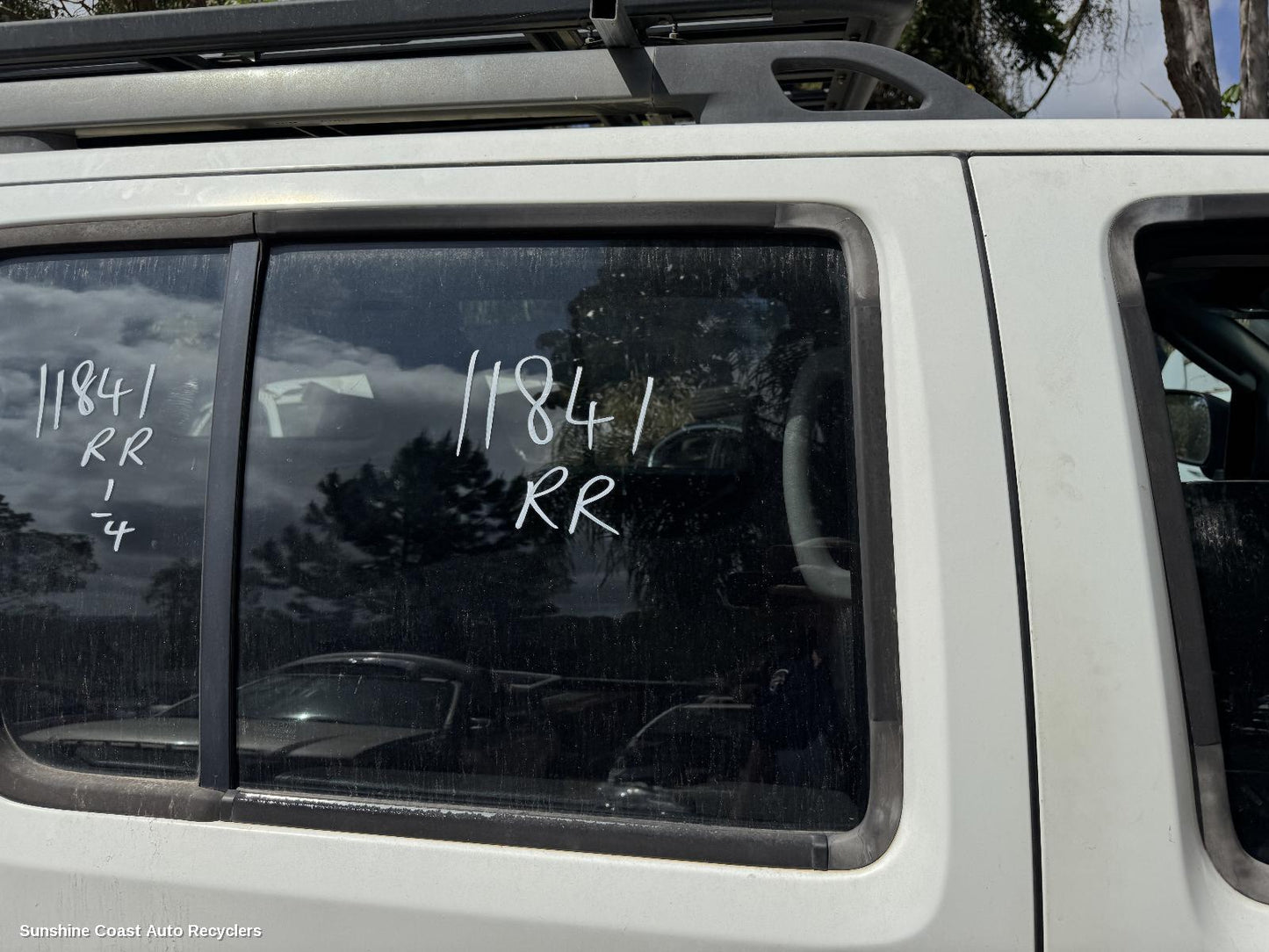 2010 Nissan Pathfinder Right Rear Door Window