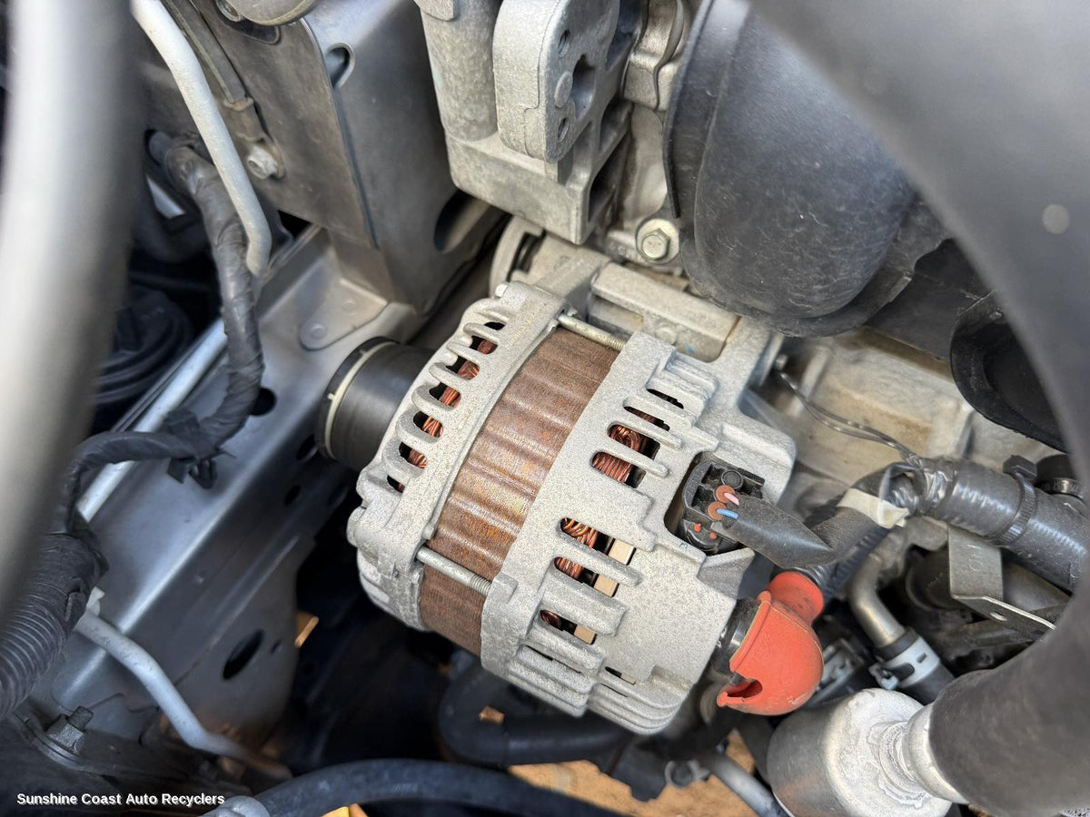 2010-2013 Nissan Xtrail Alternator