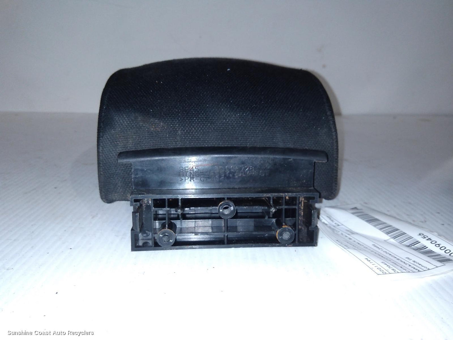 2010 Mitsubishi Triton Console