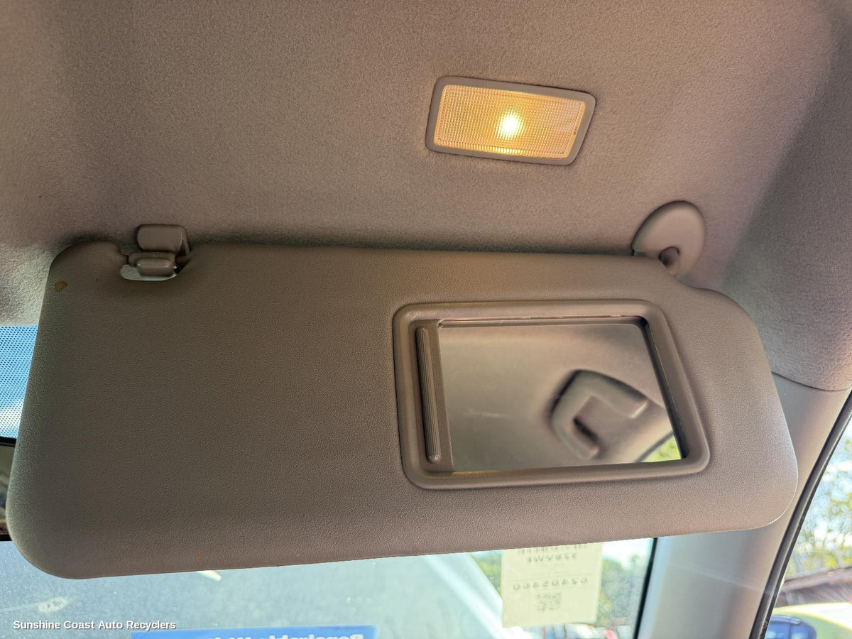 2005-2012 Toyota Rav4 Sunvisor