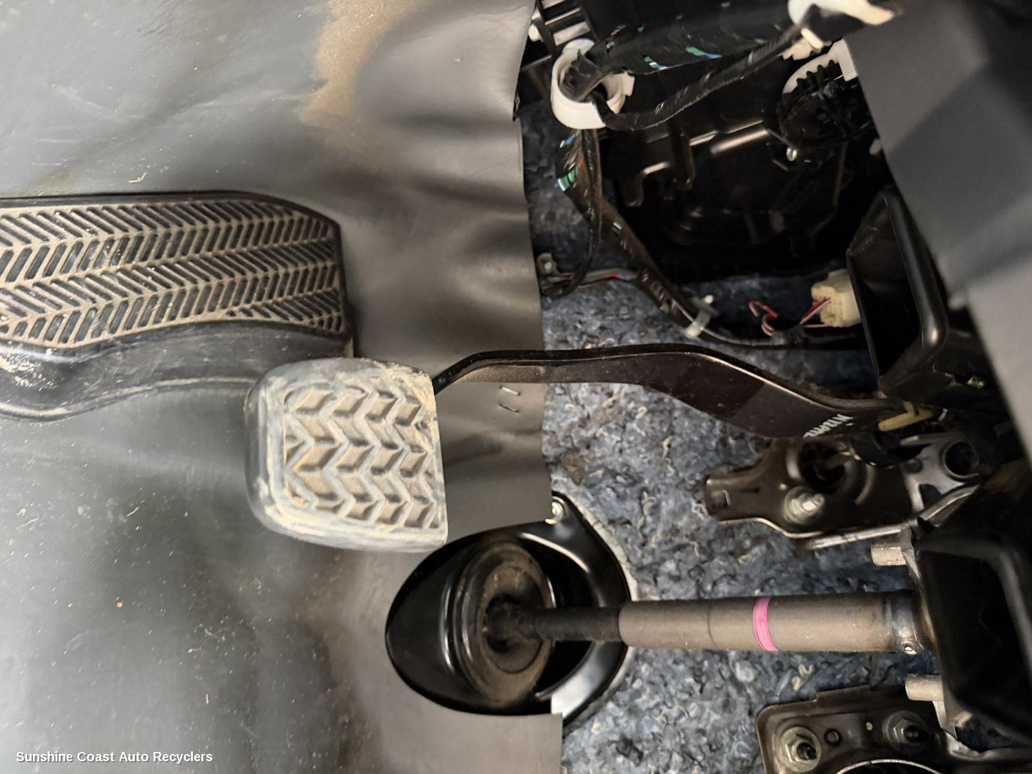 2012 Toyota Hilux Pedal Assembly
