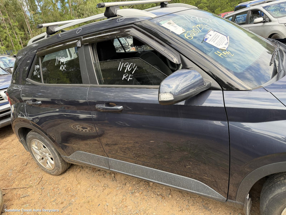 2019-2026 Hyundai Venue Side Step Skirt