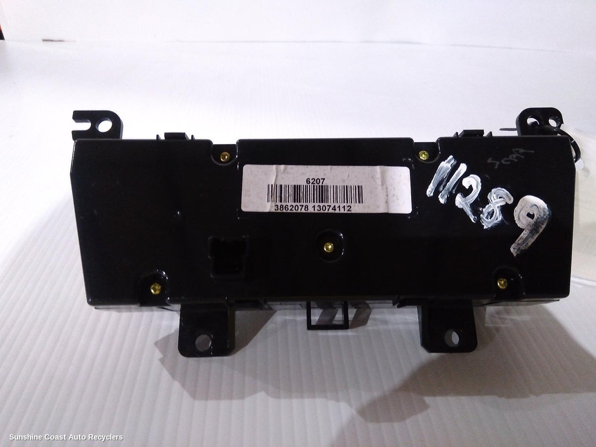 2011-2017 Holden Cruze Heater Ac Controls