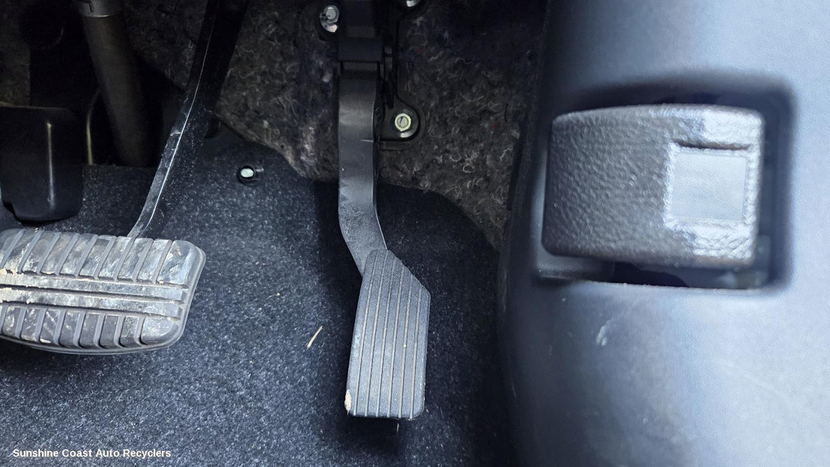 2010-2024 Mitsubishi Asx Pedal Assembly