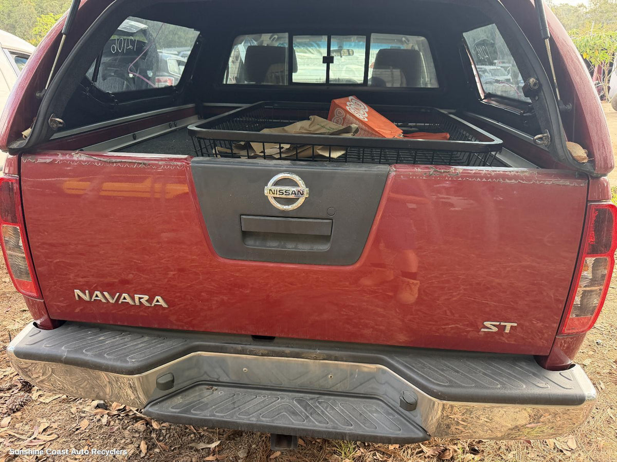 2005-2015 Nissan Navara Rear Garnish