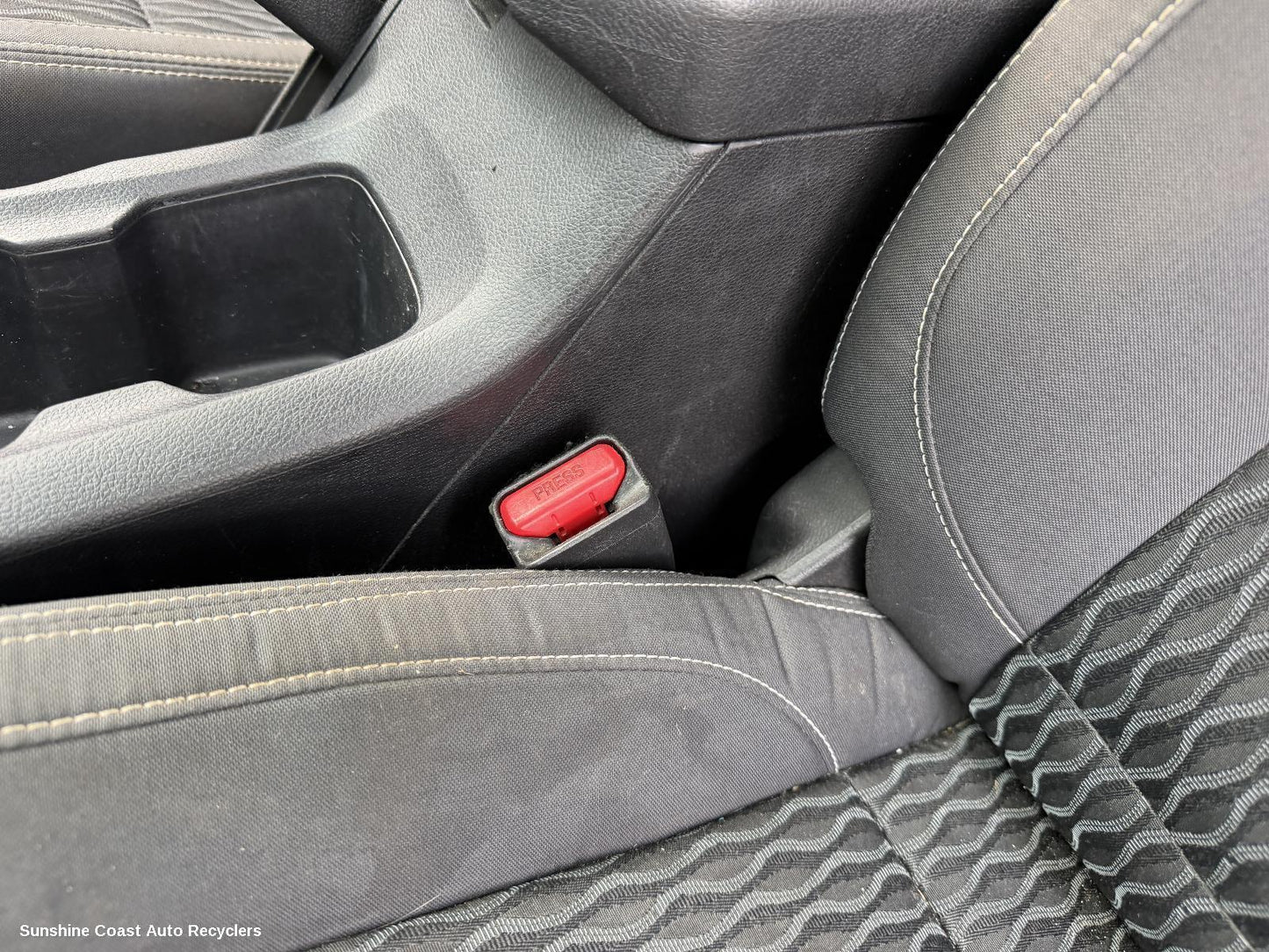 2017-2025 Ldv T60 Seatbelt Stalk