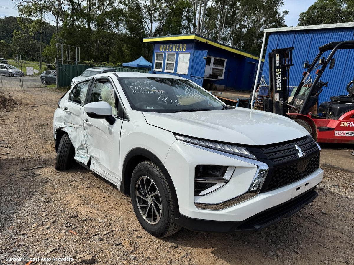 2017-2026 Mitsubishi Eclipse Cross Left Front Door