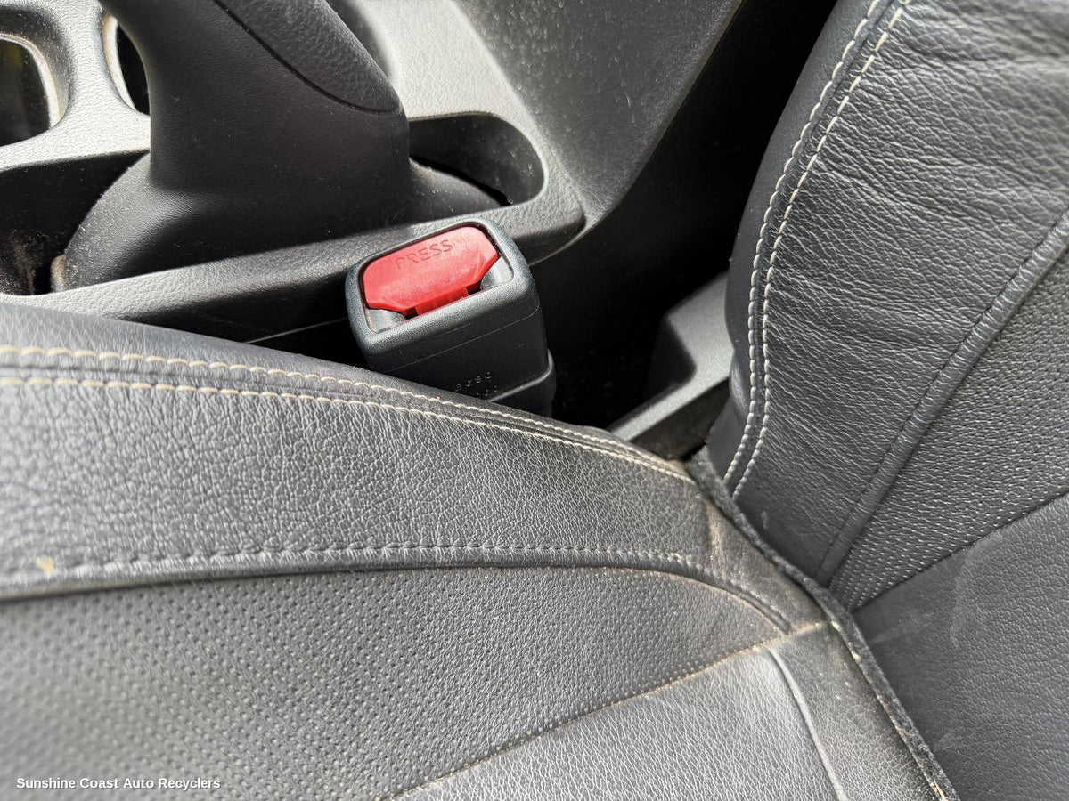 2013-2022 Suzuki S-cross Seatbelt Stalk