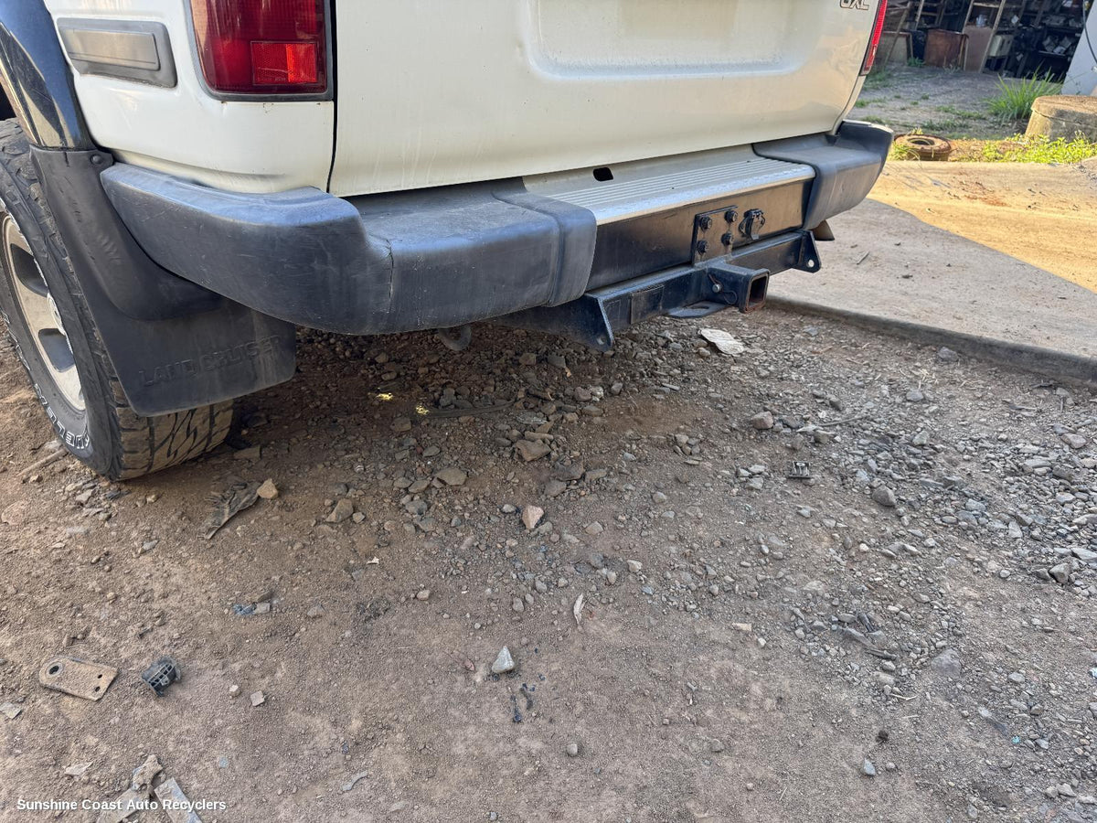1990-1998 Toyota Landcruiser Rear Bumper