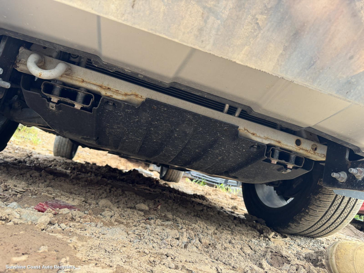 2022 Ldv D90 Sump Guard