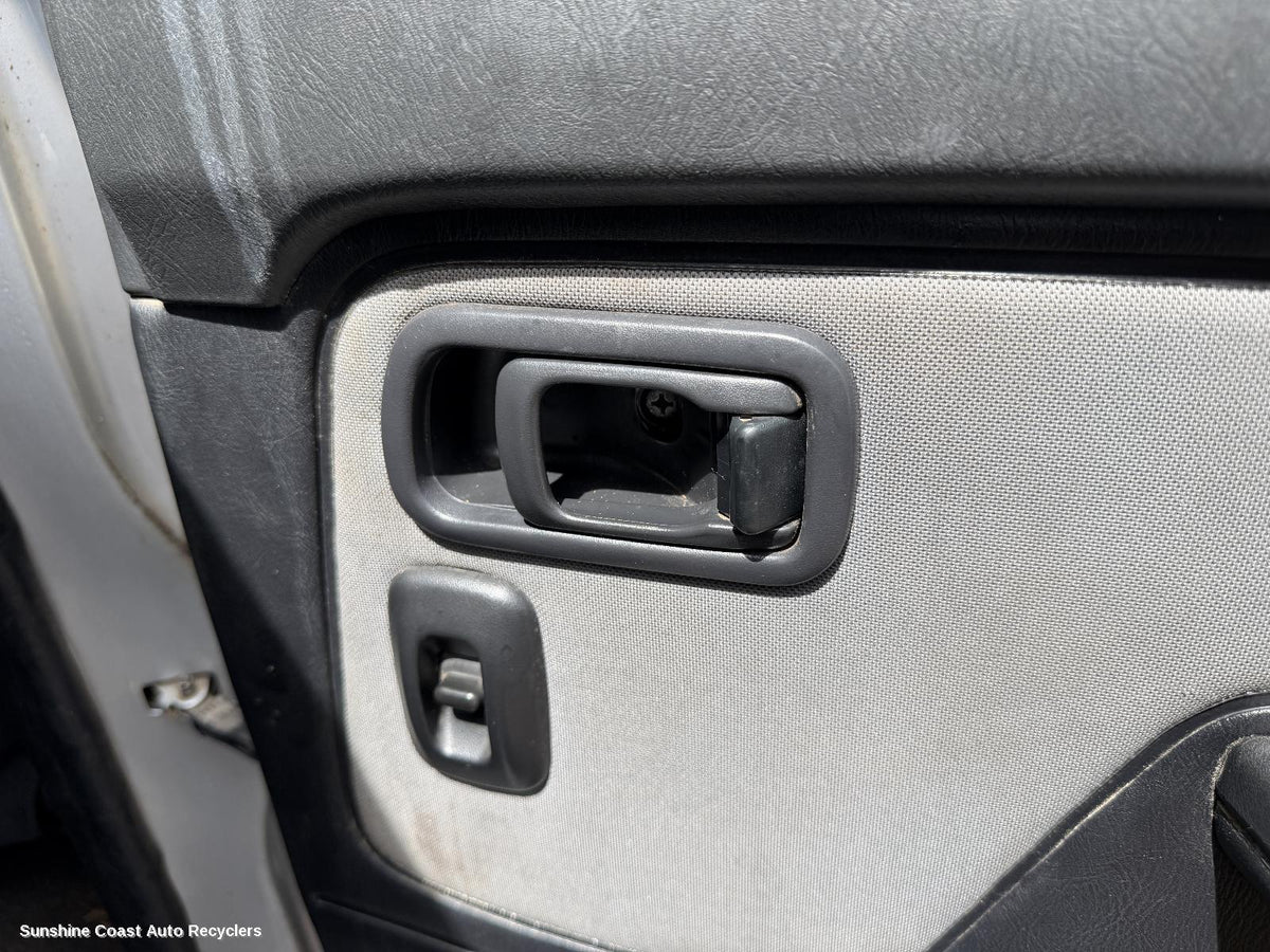 1997-2015 Nissan Navara Pwr Dr Wind Switch