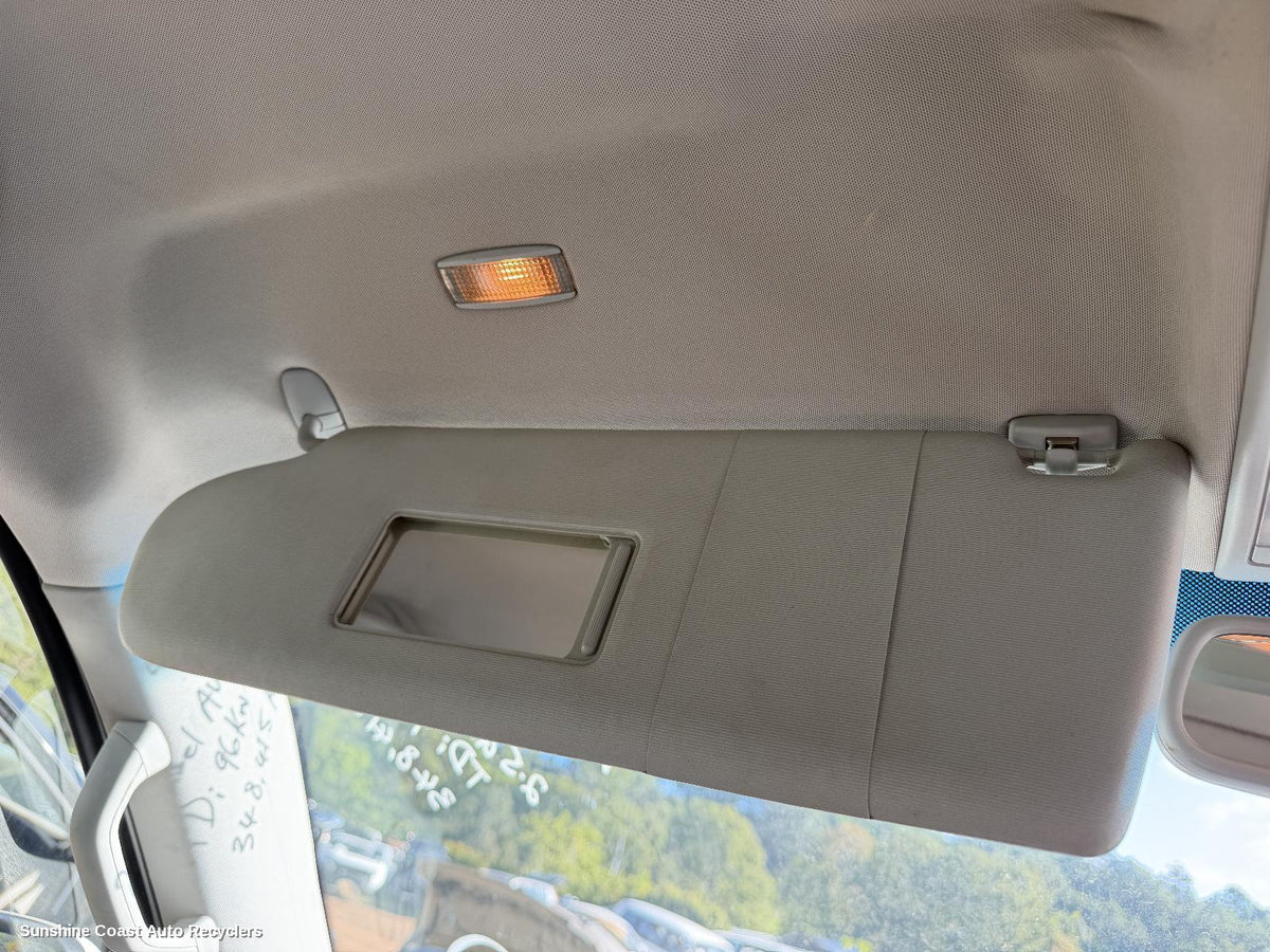 2004-2010 Volkswagen Transporter Sunvisor