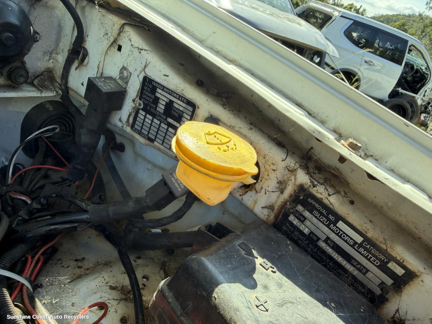 2003-2008 Holden Rodeo Washer Bottle