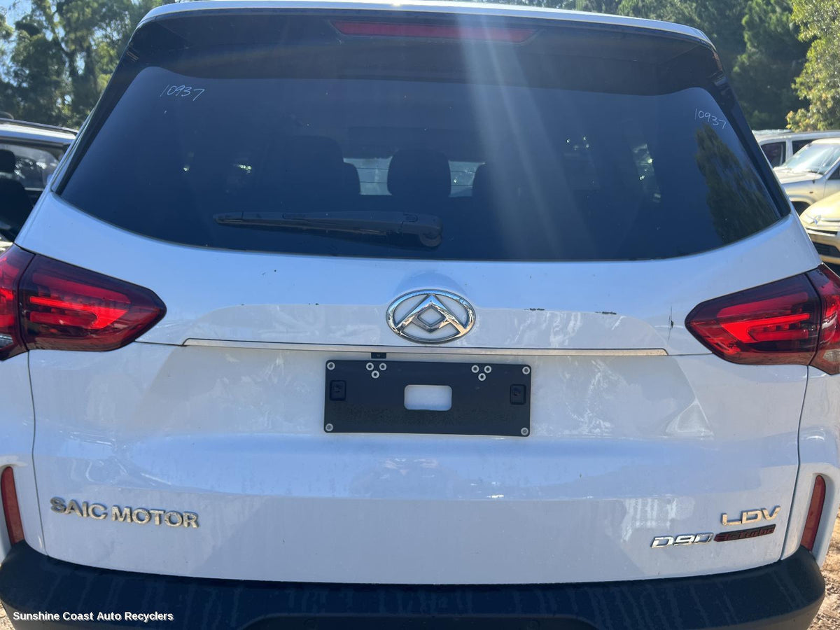 2017-2024 Ldv D90 Rear Garnish