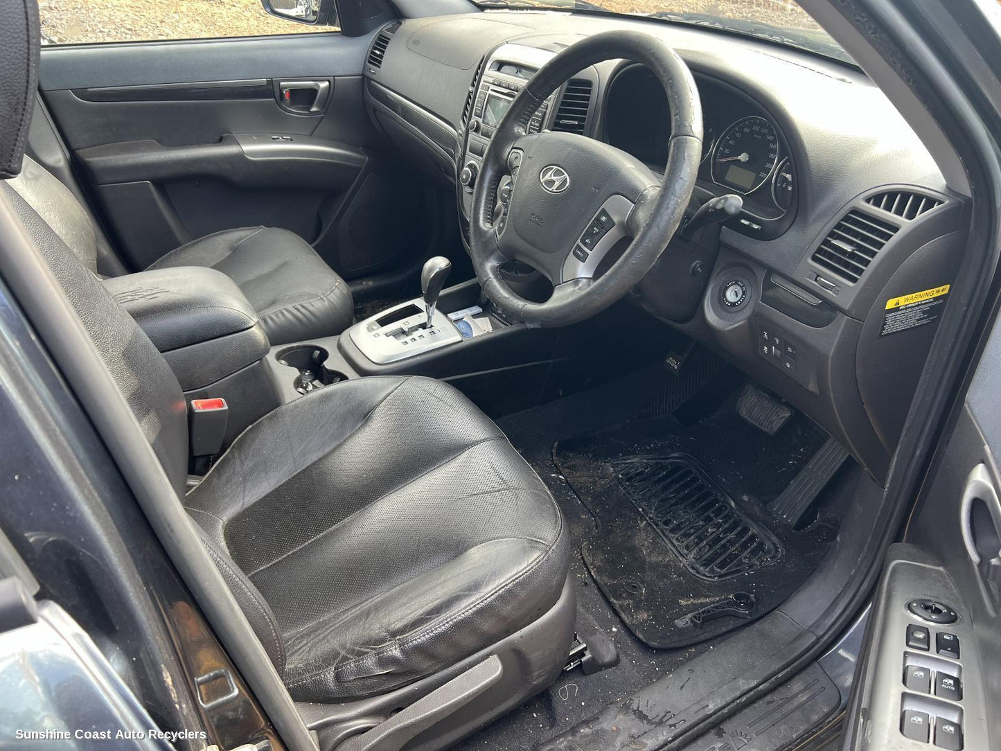 2012 Hyundai Santa Fe Courtesy Light
