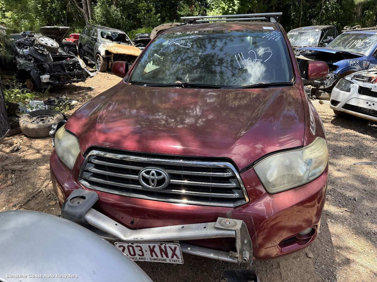 2007-2014 Toyota Kluger Headrest