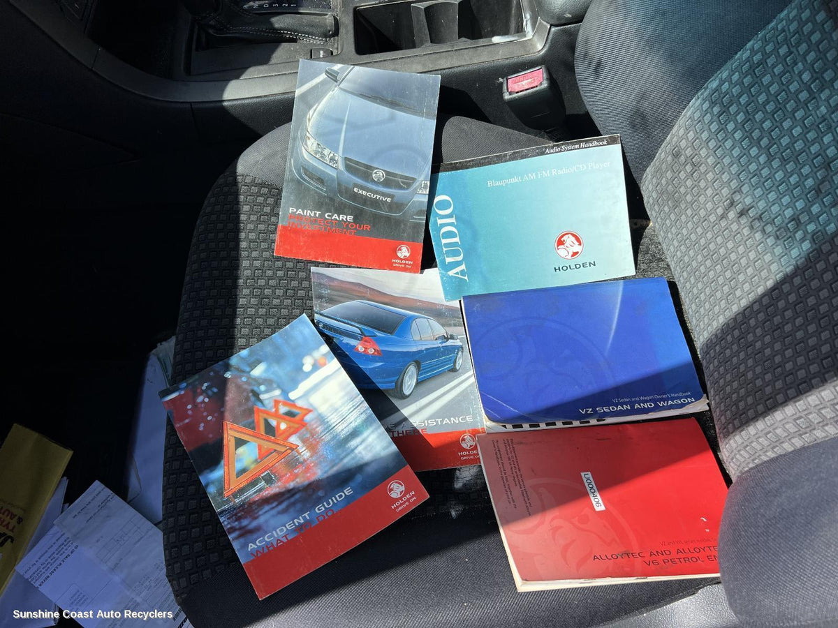 2004-2007 Holden Commodore Owners Handbook