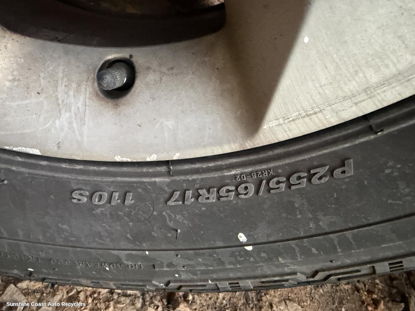 2005-2013 Nissan Pathfinder Tyre