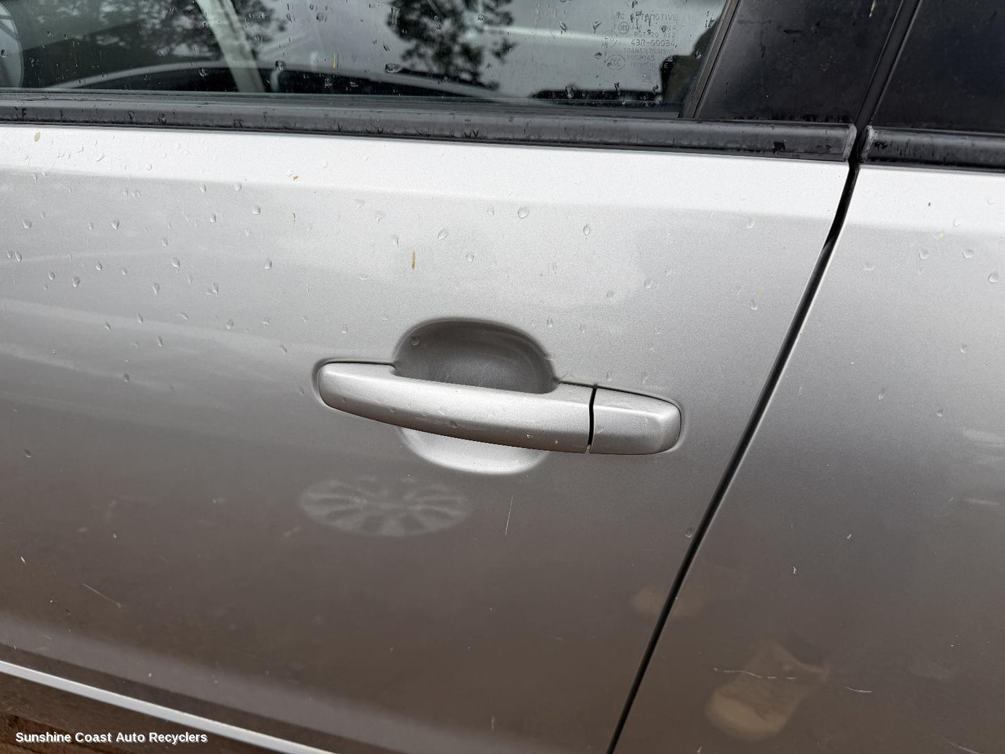2015 Suzuki Vitara Door Handle