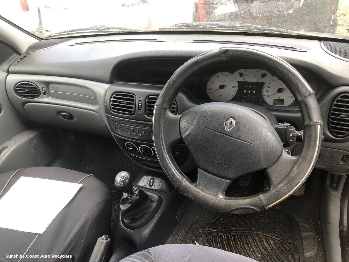 2001 Renault Megane Starter