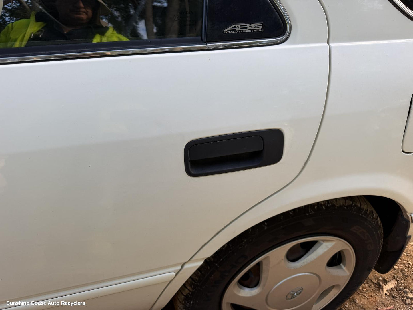 1997-2002 Toyota Camry Door Handle