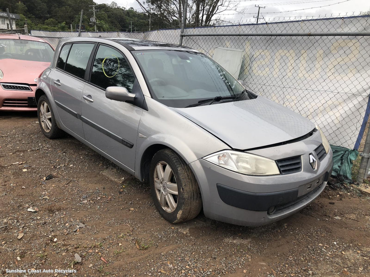 2003-2010 Renault Megane Wiper Motor