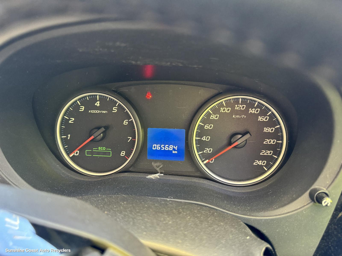 2012-2018 Mitsubishi Outlander Instrument Cluster
