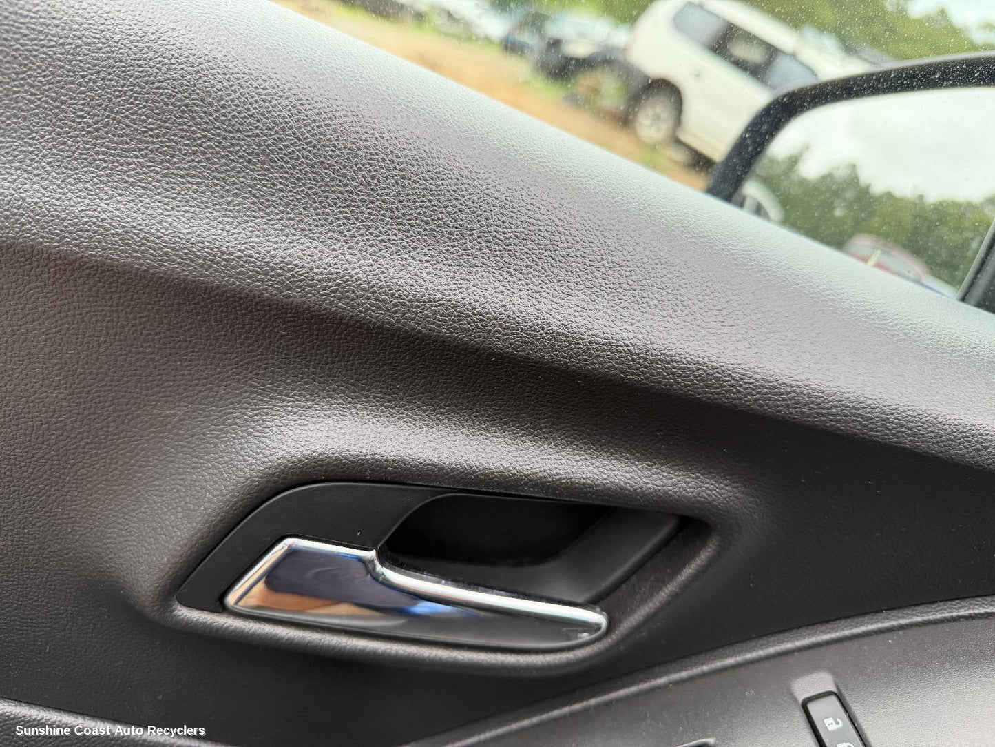 2016 Holden Trax Door Handle