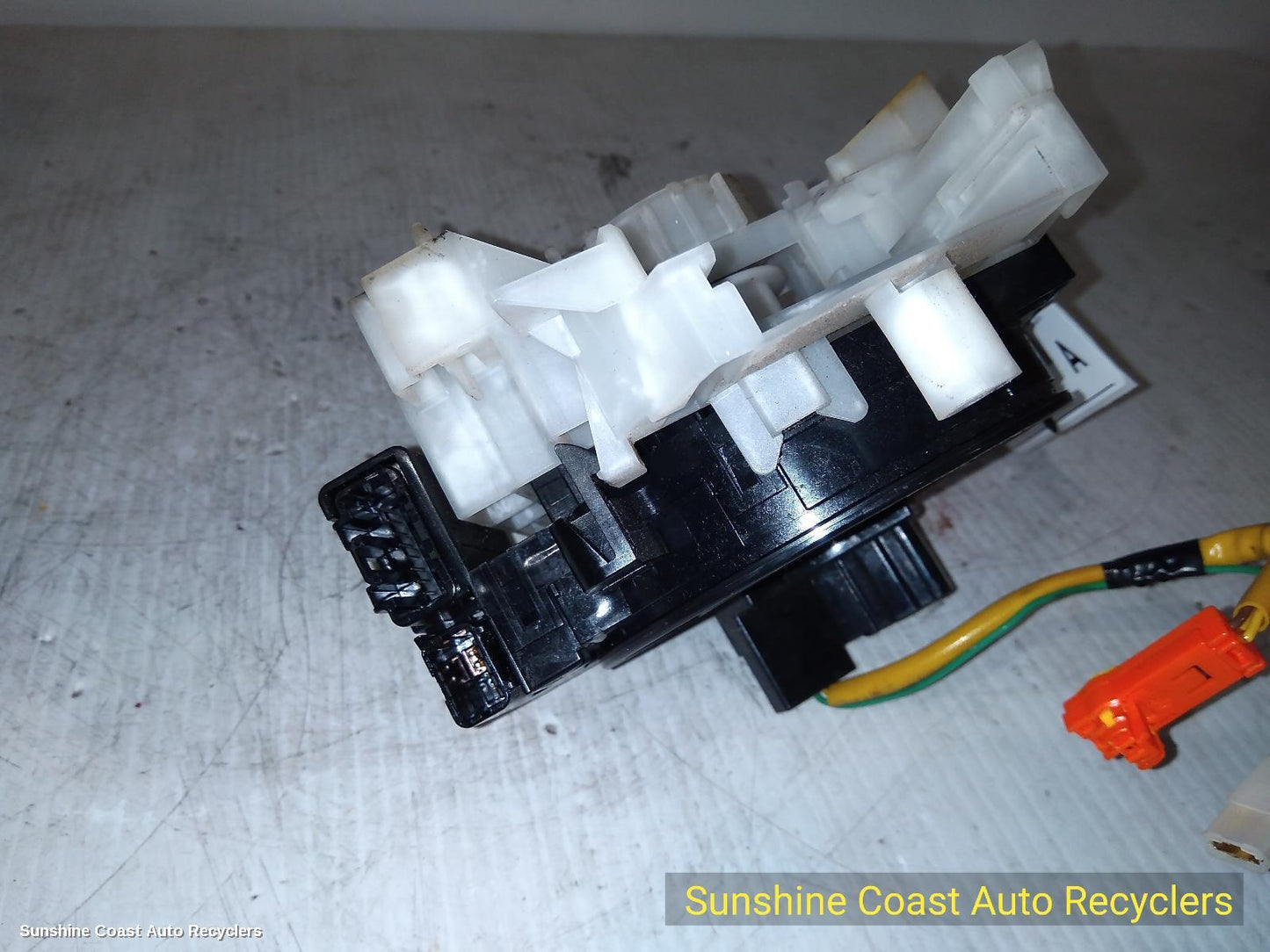 2015 Isuzu Mu-x Airbag Module Sensor