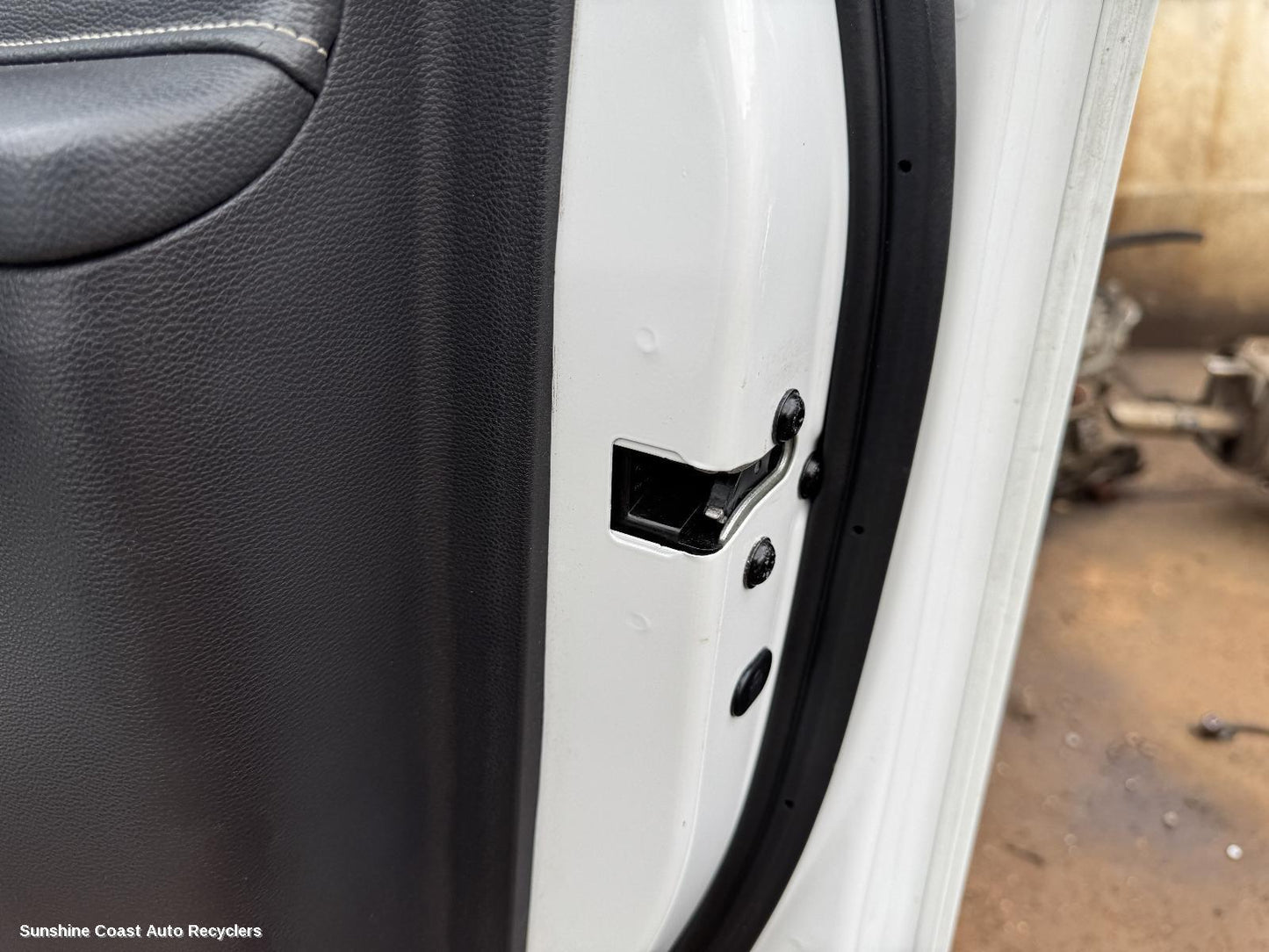 2022 Ldv D90 Door Boot Gate Lock