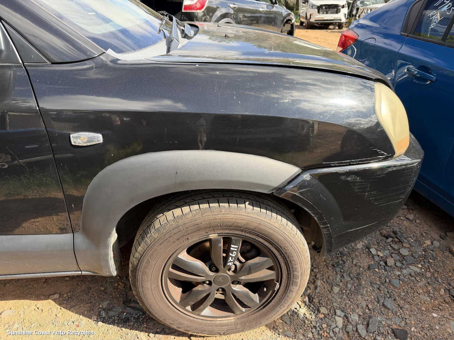 2004-2010 Hyundai Tucson Right Guard
