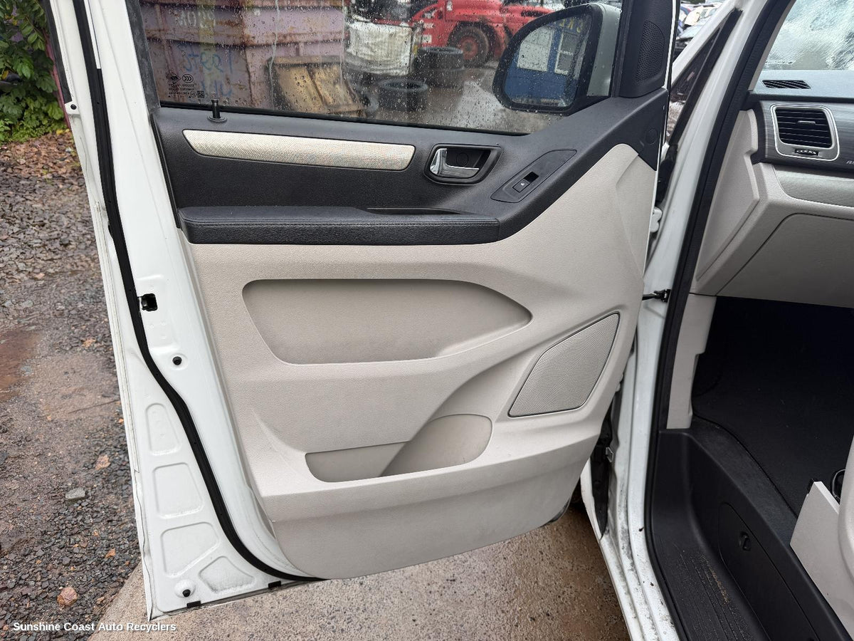 2015-2025 Ldv G10 Pwr Dr Wind Switch
