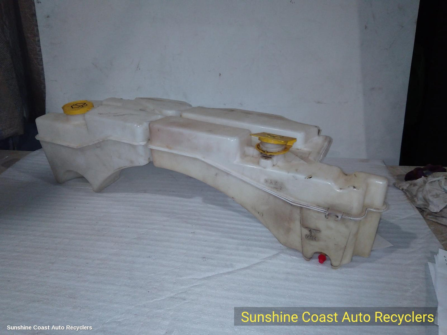 2012 Jeep Cherokee Washer Bottle