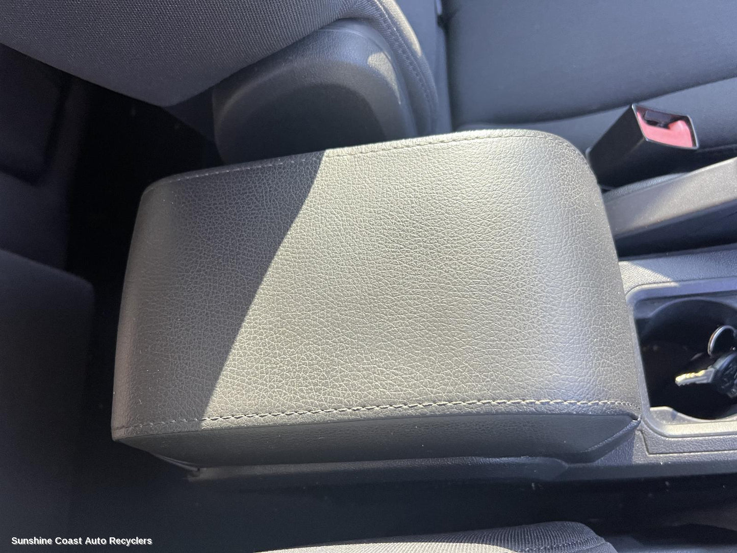 2010 Dodge Journey Console