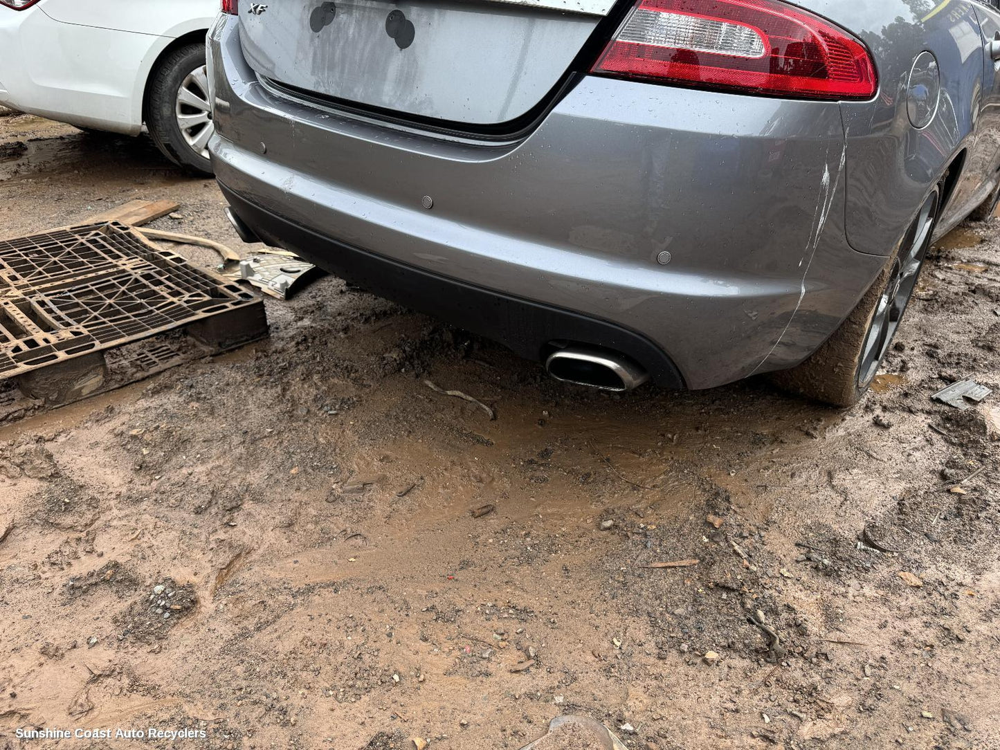 2011 Jaguar Xf Rear Bumper