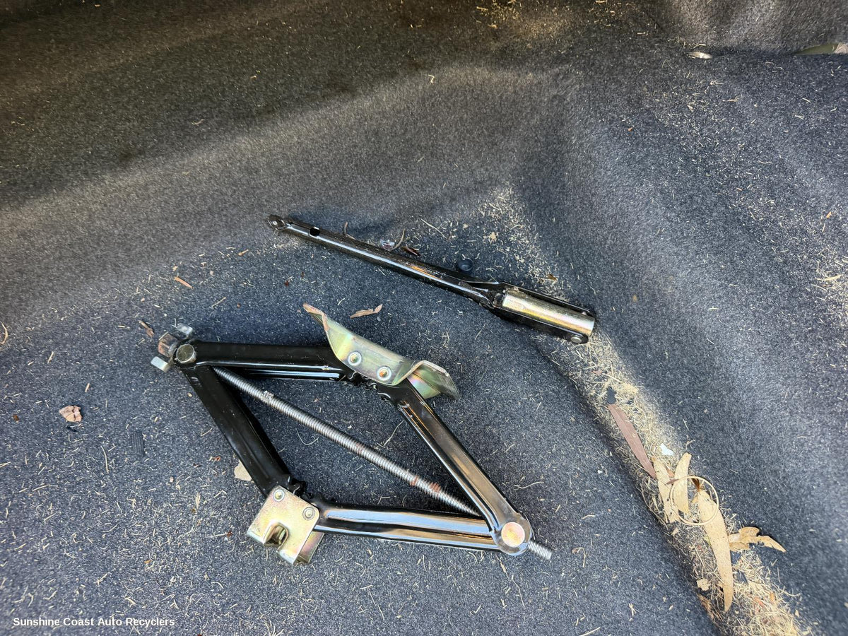 2002-2008 Ford Falcon Jack Tool Kit